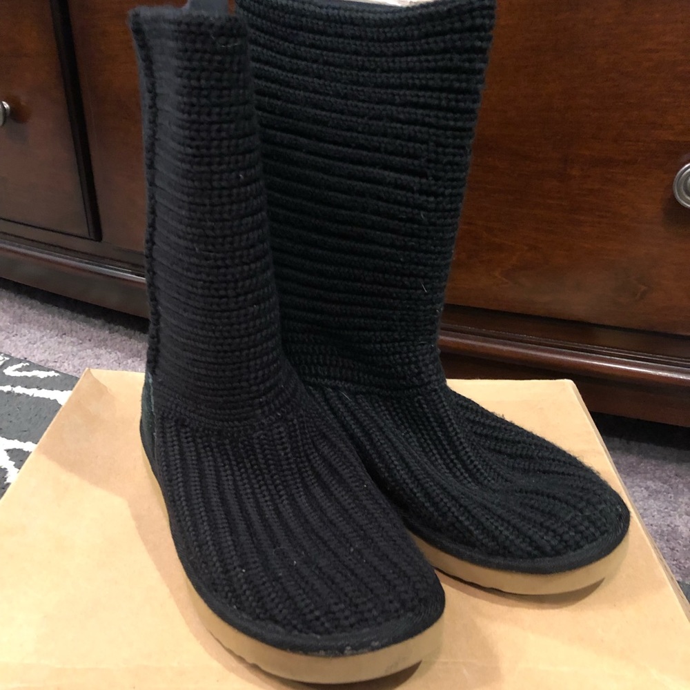 Ugg Classic Crochet